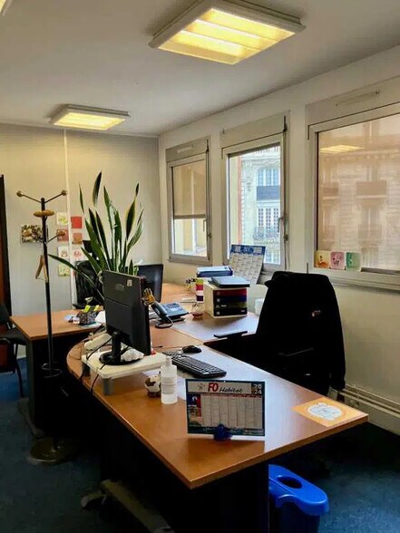 Bureau dans Paris à louer - Photo de l’immeuble – Image 3 sur 8