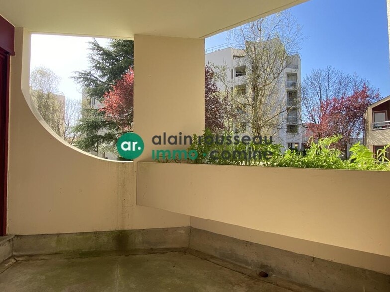 Bureaux/Médical dans Angers à louer - Photo de l’immeuble – Image 3 sur 6