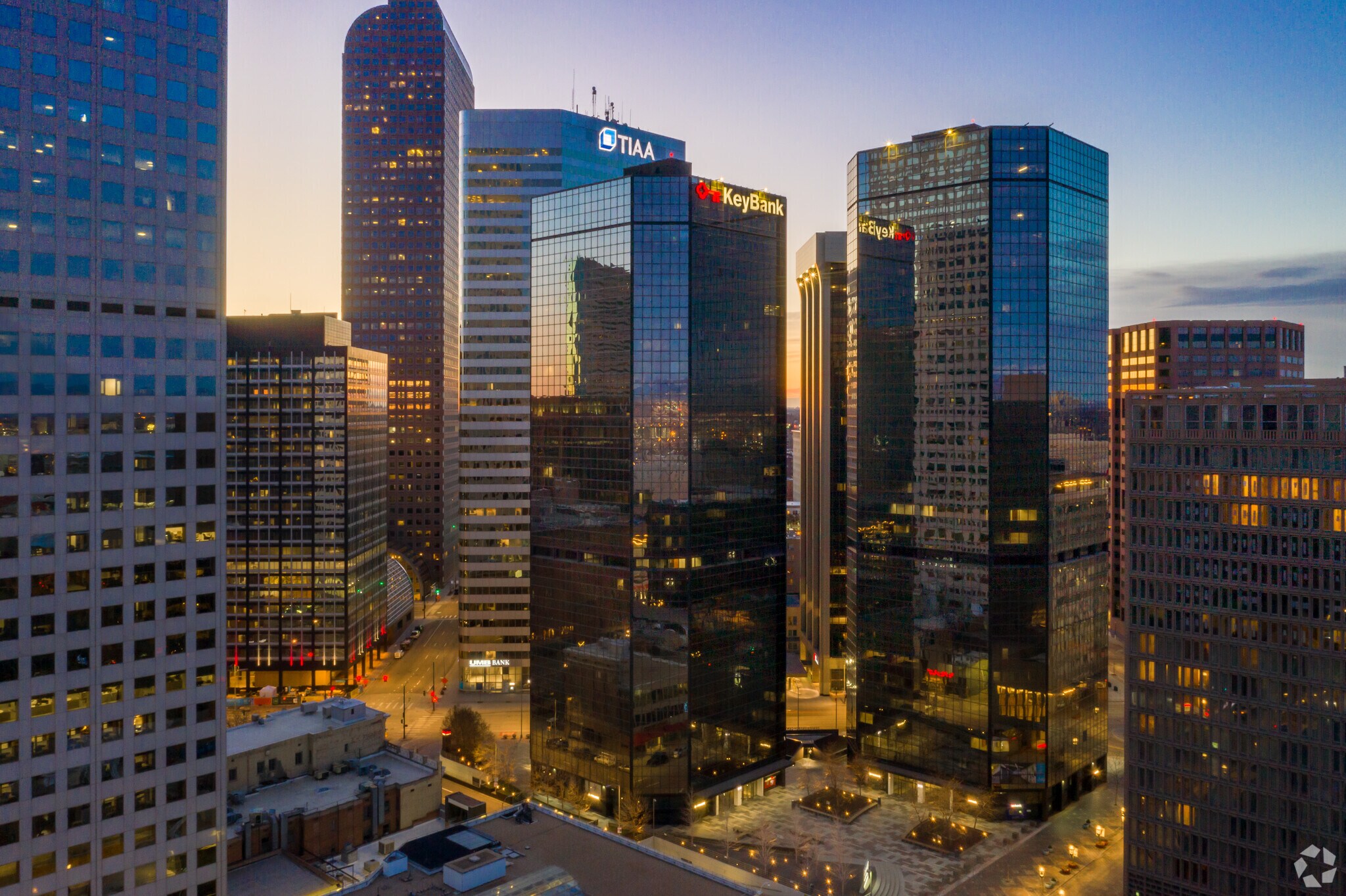 1675 Broadway, Denver, CO à louer Photo principale– Image 1 sur 14