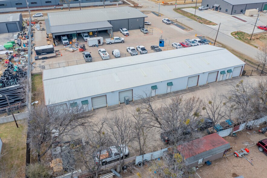 5012 Kaltenbrun Rd, Fort Worth, TX à louer - Photo de l’immeuble – Image 3 sur 5