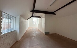 Plus de détails pour 41B High St, Oakham - Bureau à louer