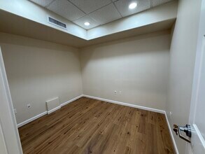 11 5th St, Petaluma, CA à louer Photo intérieure– Image 1 sur 2