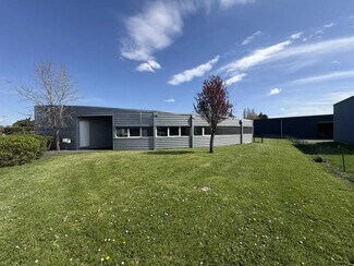 Plus de détails pour Bureau, Local d'activités à louer