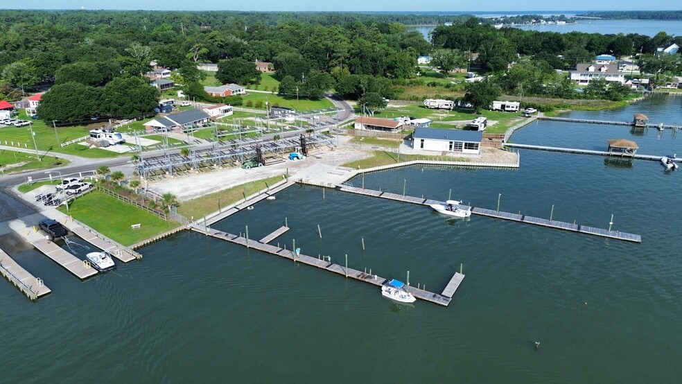 322 Fulcher Landing Rd loop, Sneads Ferry, NC à vendre - Aérien – Image 3 sur 6