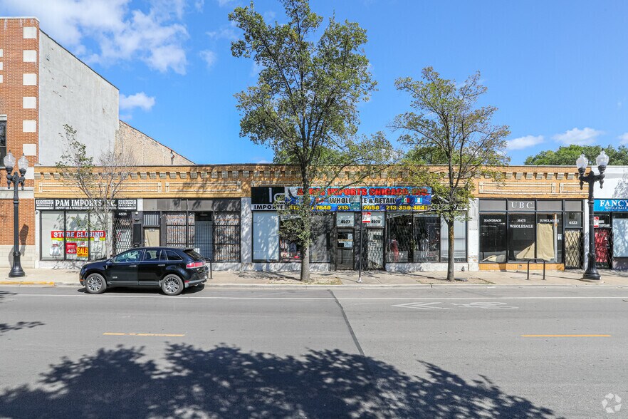 4525-4531 N Clark St, Chicago, IL à vendre - Photo de l’immeuble – Image 2 sur 4