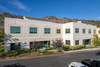 Plus de détails pour 232 Avenida Fabricante, San Clemente, CA - Local d’activités à vendre