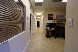 20841 Johnson St, Pembroke Pines, FL à louer Photo intérieure– Image 2 sur 37