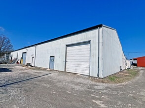 3674 State Route 111, Pontoon Beach, IL à louer Photo intérieure– Image 1 sur 8