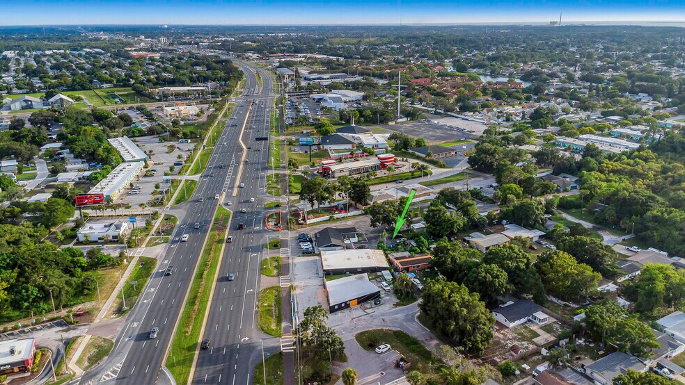 4237 US Highway 19, New Port Richey, FL à vendre - Photo de l’immeuble – Image 3 sur 14