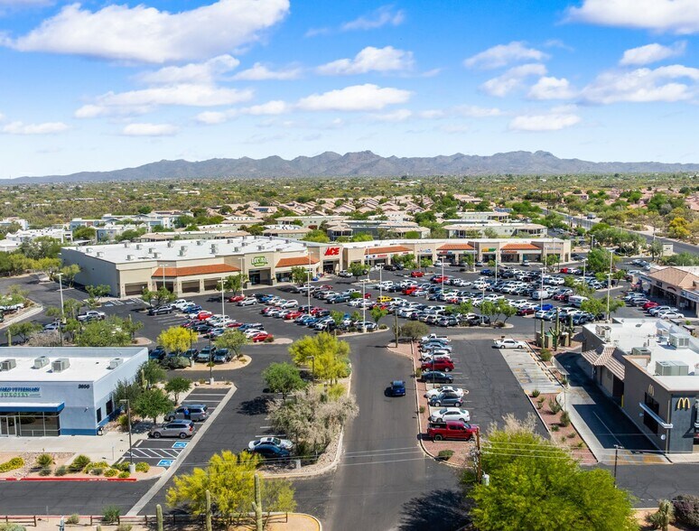 9705-9725 N Thornydale Rd, Tucson, AZ à louer - Photo de l’immeuble – Image 2 sur 9