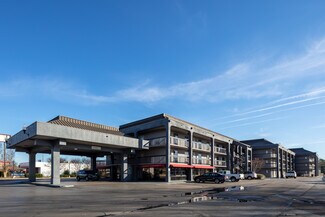 Plus de détails pour 4815 University Dr NW, Huntsville, AL - Hôtellerie à vendre