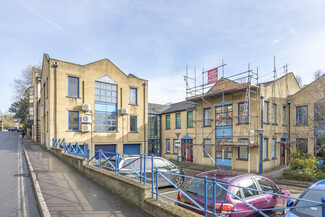 Plus de détails pour Monkton Hl, Chippenham - Bureau à louer