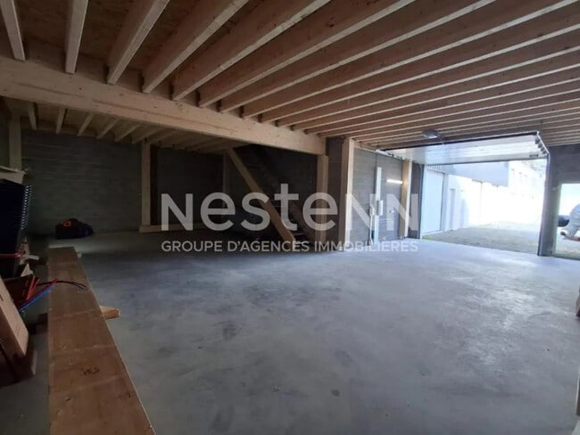 Plus de détails pour Industriel/Logistique à louer