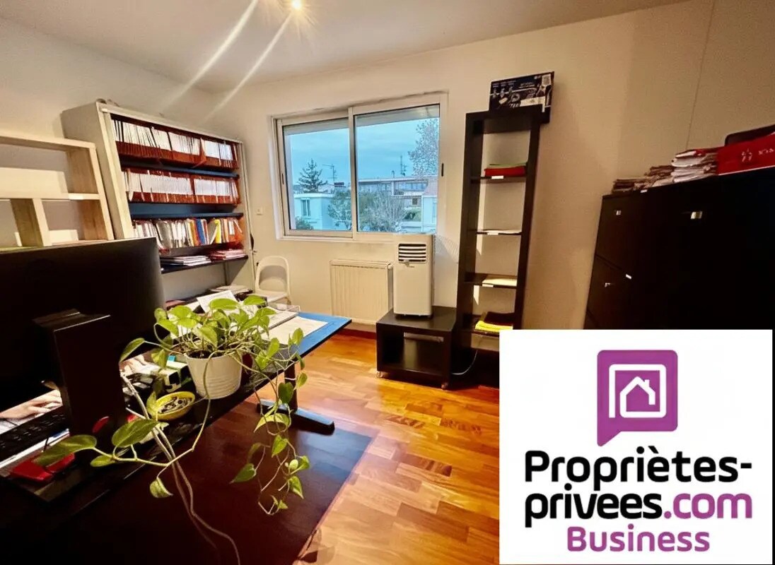 Bureau dans Toulouse à louer Photo de l’immeuble– Image 1 sur 5