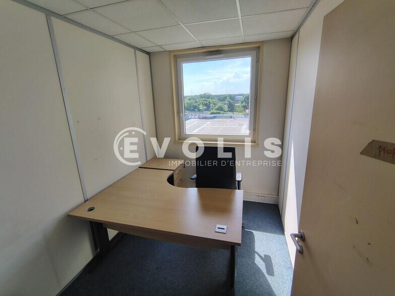 Bureau dans Bondy à louer - Photo intérieure – Image 3 sur 8