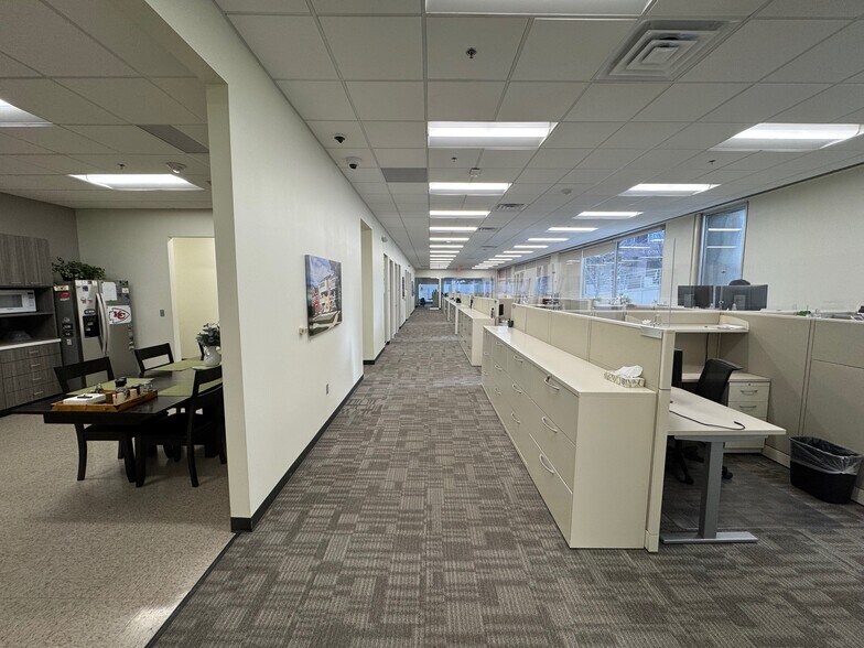 10 W 9th St, Kansas City, MO à louer - Photo intérieure – Image 1 sur 24