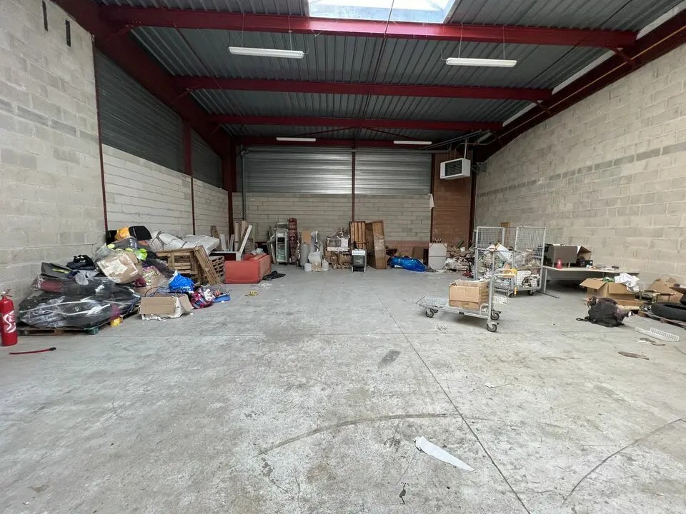 Local d’activités dans Collégien à louer Photo intérieure– Image 1 sur 6