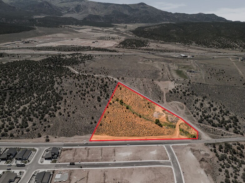 W South Mountain Drive, Cedar City, UT à vendre - Photo de l’immeuble – Image 2 sur 18