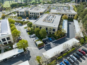 27433 Tourney Rd, Valencia, CA - Vue aérienne  vue de carte - Image1