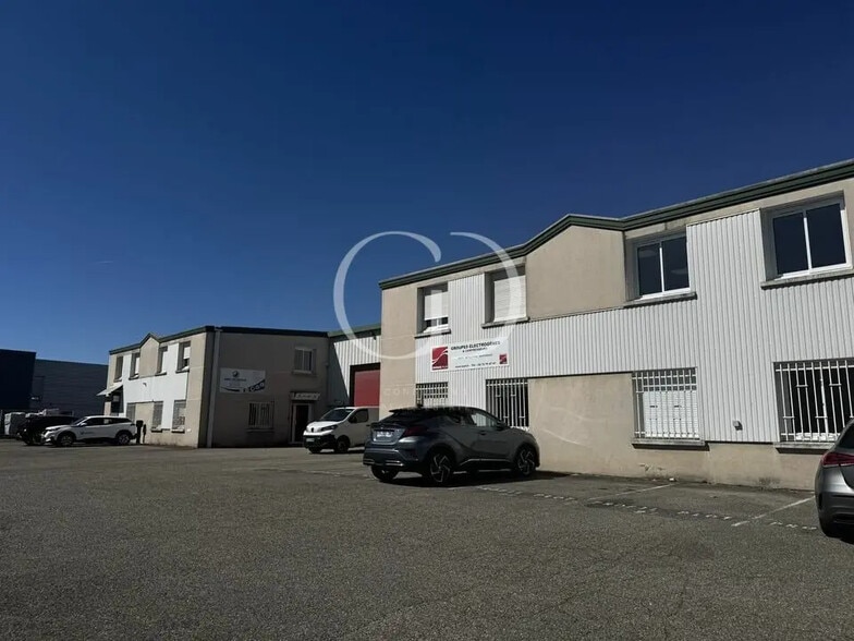 32-34 Avenue Des Frères Montgolfier, Chassieu à louer - Photo de l’immeuble – Image 2 sur 5