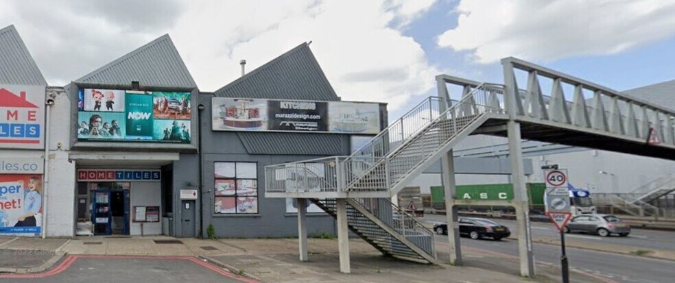 162 Coles Green Rd, Londres à louer - Photo de l’immeuble – Image 3 sur 5
