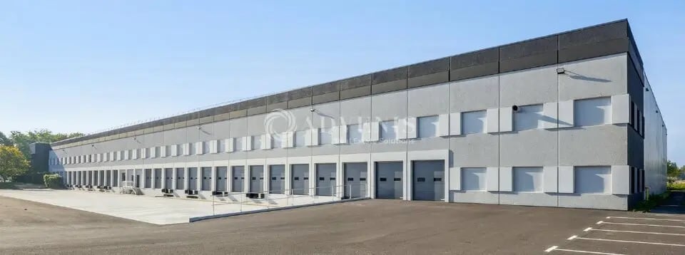 Industriel/Logistique dans Lisses à louer Photo de l’immeuble– Image 1 sur 8