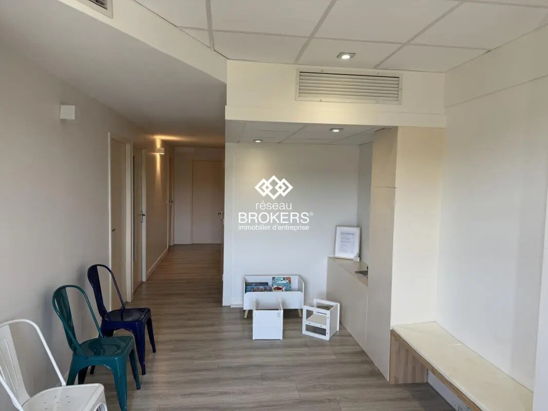 Local d’activités dans Brignais à louer Photo intérieure– Image 1 sur 6