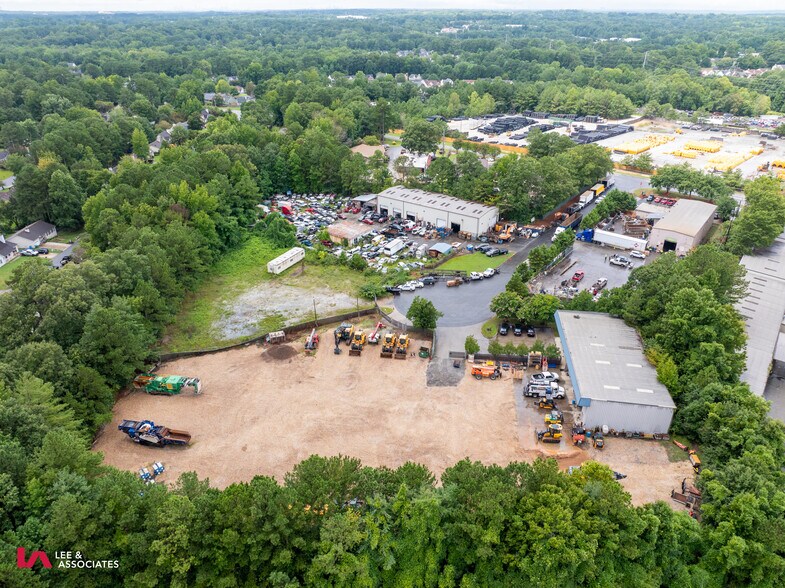 2725 Keystone Ct, Norcross, GA à louer - Photo de l’immeuble – Image 3 sur 17