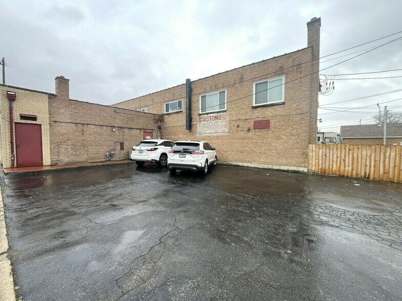 6957 W Archer Ave, Chicago, IL à vendre - Photo de l’immeuble – Image 3 sur 3