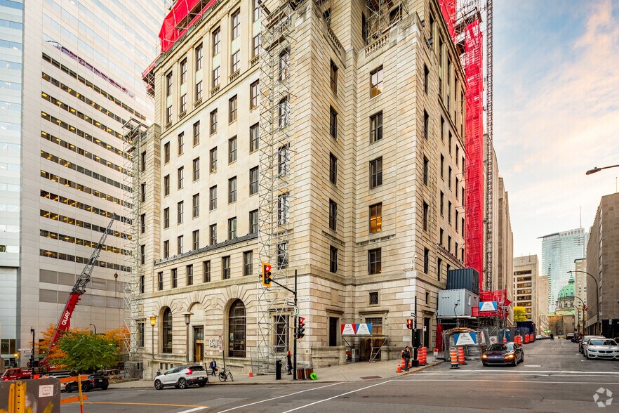 1050 Côte du Beaver Hall, Montréal, QC à louer - Photo de l’immeuble – Image 2 sur 19