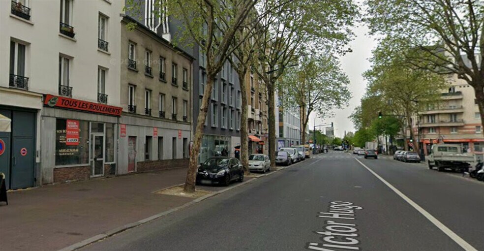 Local commercial dans Clichy à louer - Photo de l’immeuble – Image 1 sur 2