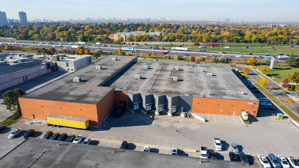 455 Gordon Baker Rd, Toronto, ON à vendre - Photo de l’immeuble – Image 2 sur 2