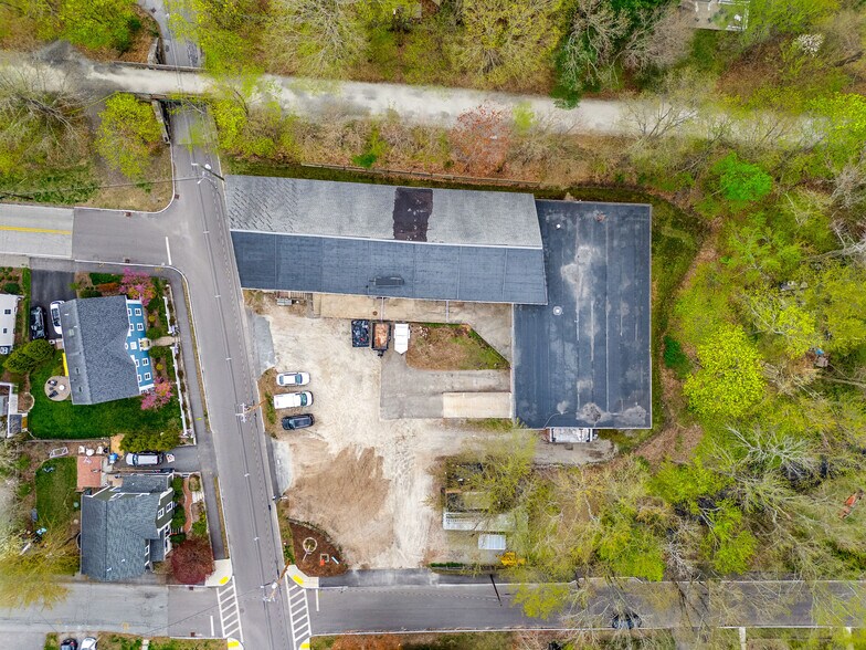 75 Exchange St, Holliston, MA à vendre - Photo de l’immeuble – Image 2 sur 33