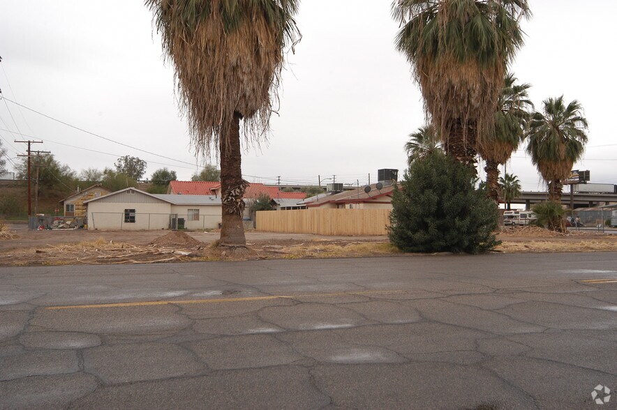 222 E Rice St, Blythe, CA à vendre - Photo principale – Image 1 sur 2