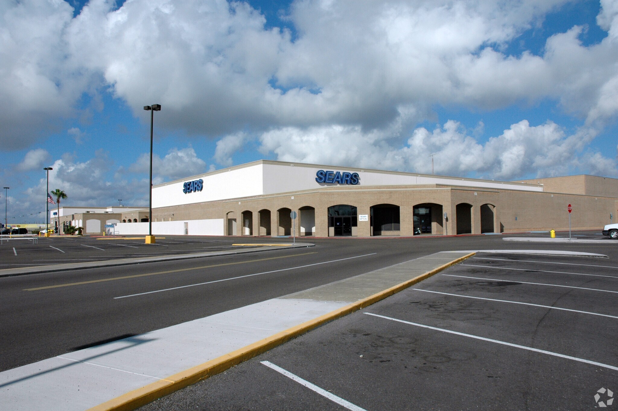1305 Airline Rd, Corpus Christi, TX à louer Photo de l’immeuble– Image 1 sur 5
