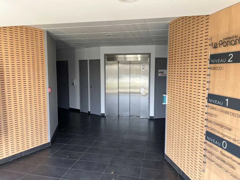 1-3 Place Magellan, Saint-Herblain à louer - Photo de l’immeuble – Image 2 sur 12
