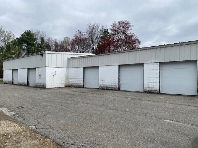92 Londonderry Tpke, Manchester, NH à louer - Photo de l’immeuble – Image 2 sur 16