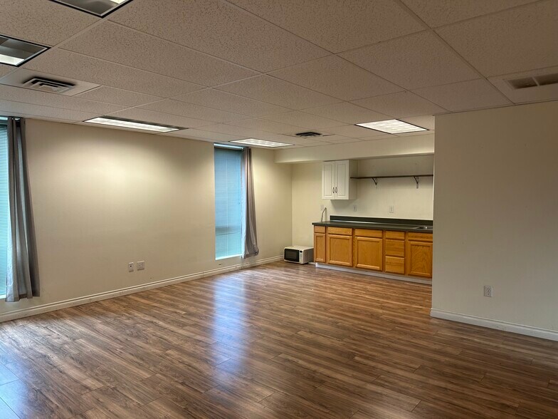 918 W Canal Dr, Kennewick, WA à vendre - Photo de l’immeuble – Image 2 sur 7