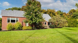 Plus de détails pour 446 N Greenbush Rd, Defreestville, NY - Bureau à louer