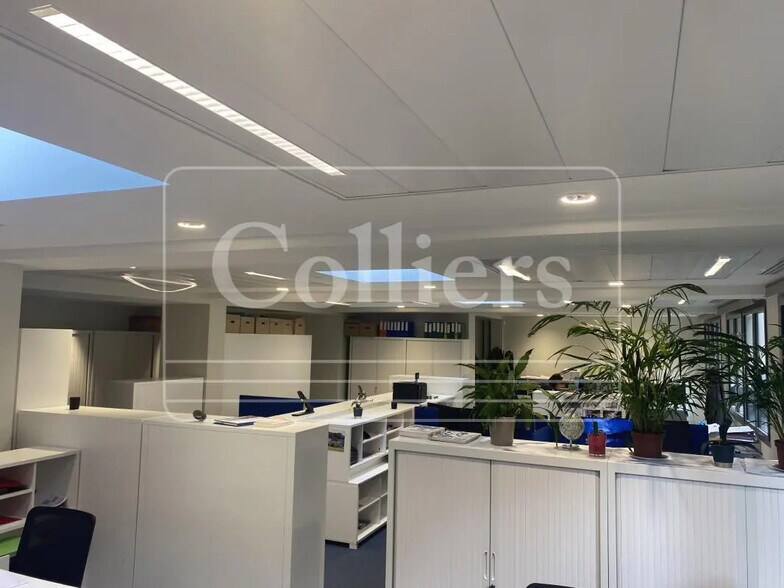 16 Rue De L'Amiral Hamelin, Paris à louer - Photo intérieure – Image 3 sur 7