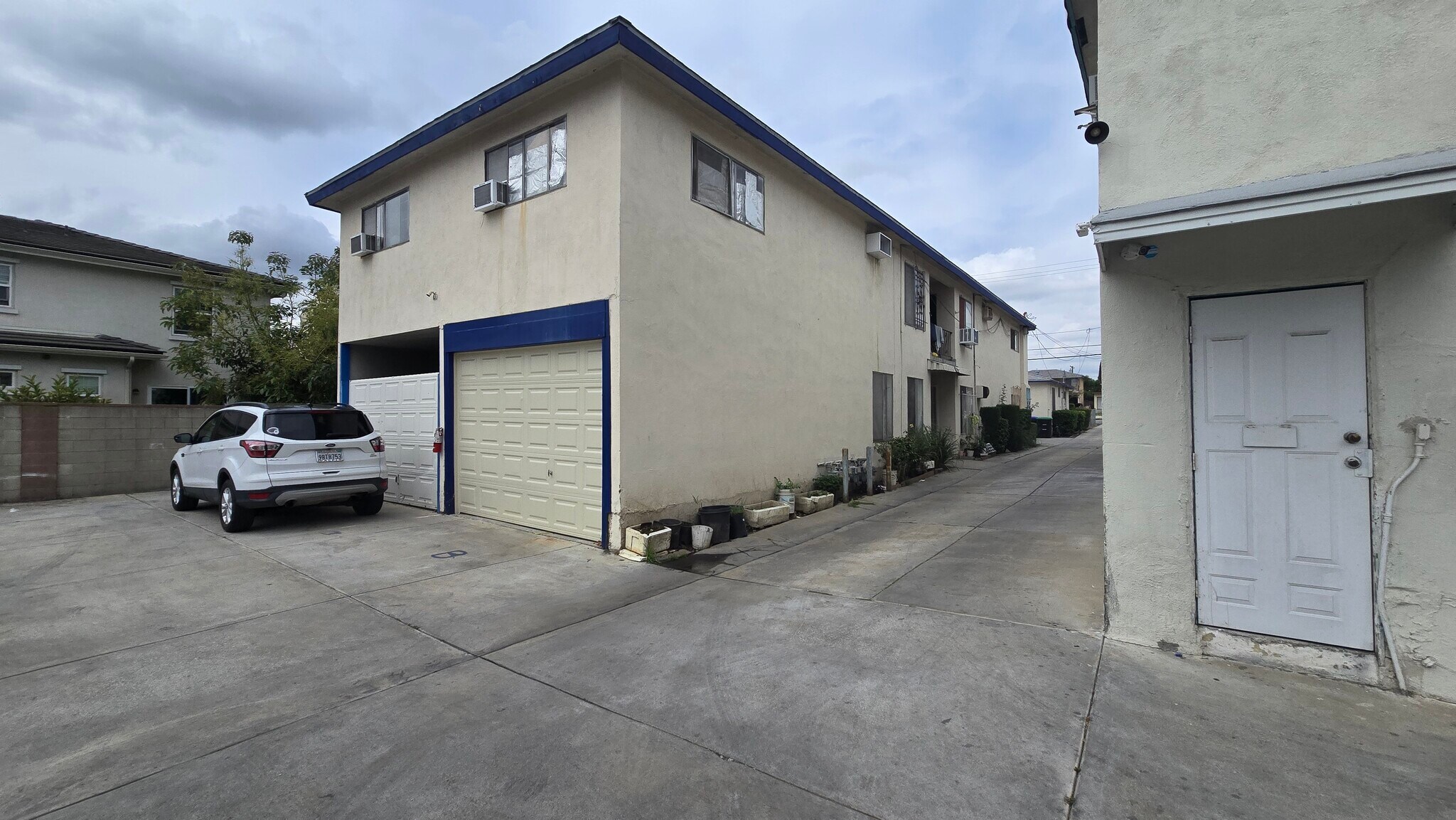 406 N New Ave, Monterey Park, CA à louer Photo principale– Image 1 sur 3