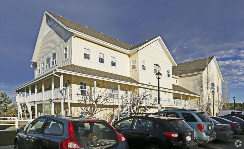 1207 91 St SW, Edmonton, AB à louer - Photo de l’immeuble – Image 2 sur 2