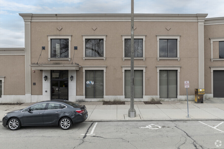 512 W Burlington Ave, La Grange, IL à louer - Photo de l’immeuble – Image 3 sur 7