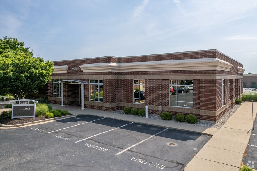 2681 Commons Blvd, Beavercreek, OH à louer - Photo principale – Image 1 sur 26
