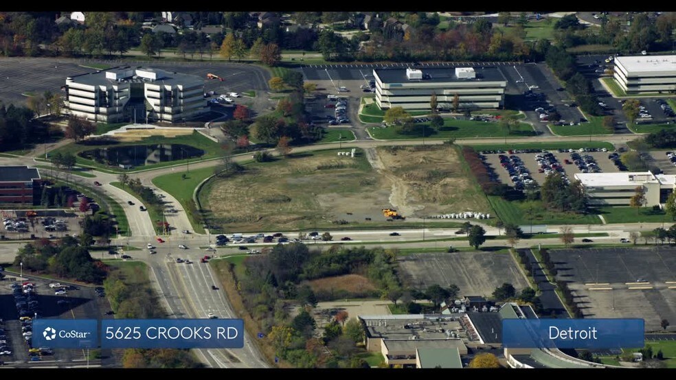 5531-5551 Crooks Rd, Troy, MI à louer - Vidéo aérienne – Image 2 sur 10