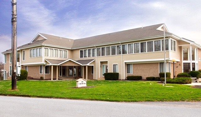 1 N Bacton Hill Rd, Malvern, PA à louer Photo de l’immeuble– Image 1 sur 22