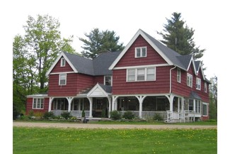 Plus de détails pour 885 Washington Mountain Rd, Washington, MA - Hôtellerie à vendre