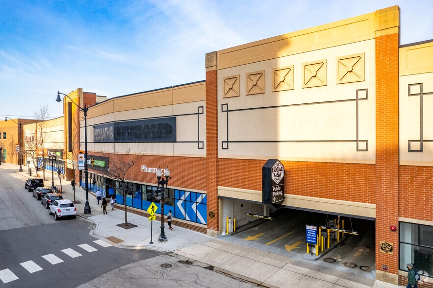 2830-2868 N Broadway St, Chicago, IL à louer - Photo de l’immeuble – Image 3 sur 8