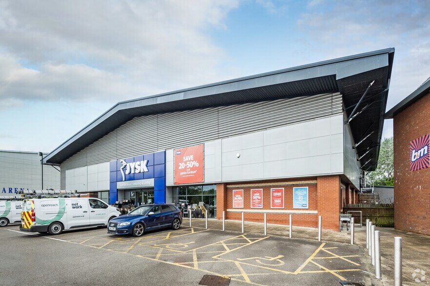 Blackburn Retail & Leisure Park, Blackburn à louer - Photo de l’immeuble – Image 1 sur 4