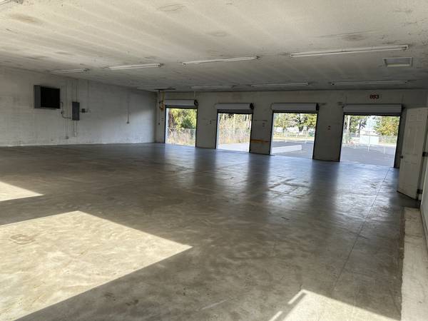 128 NW 3rd Ave, Chiefland, FL à louer - Photo de l’immeuble – Image 2 sur 3